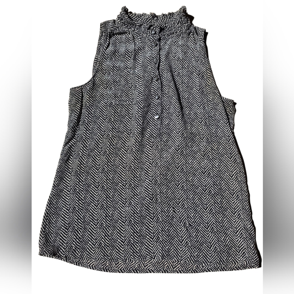 J. Crew Black & White Sleeveless Ruffle Neck 100% Silk Blouse Size 00 EUC